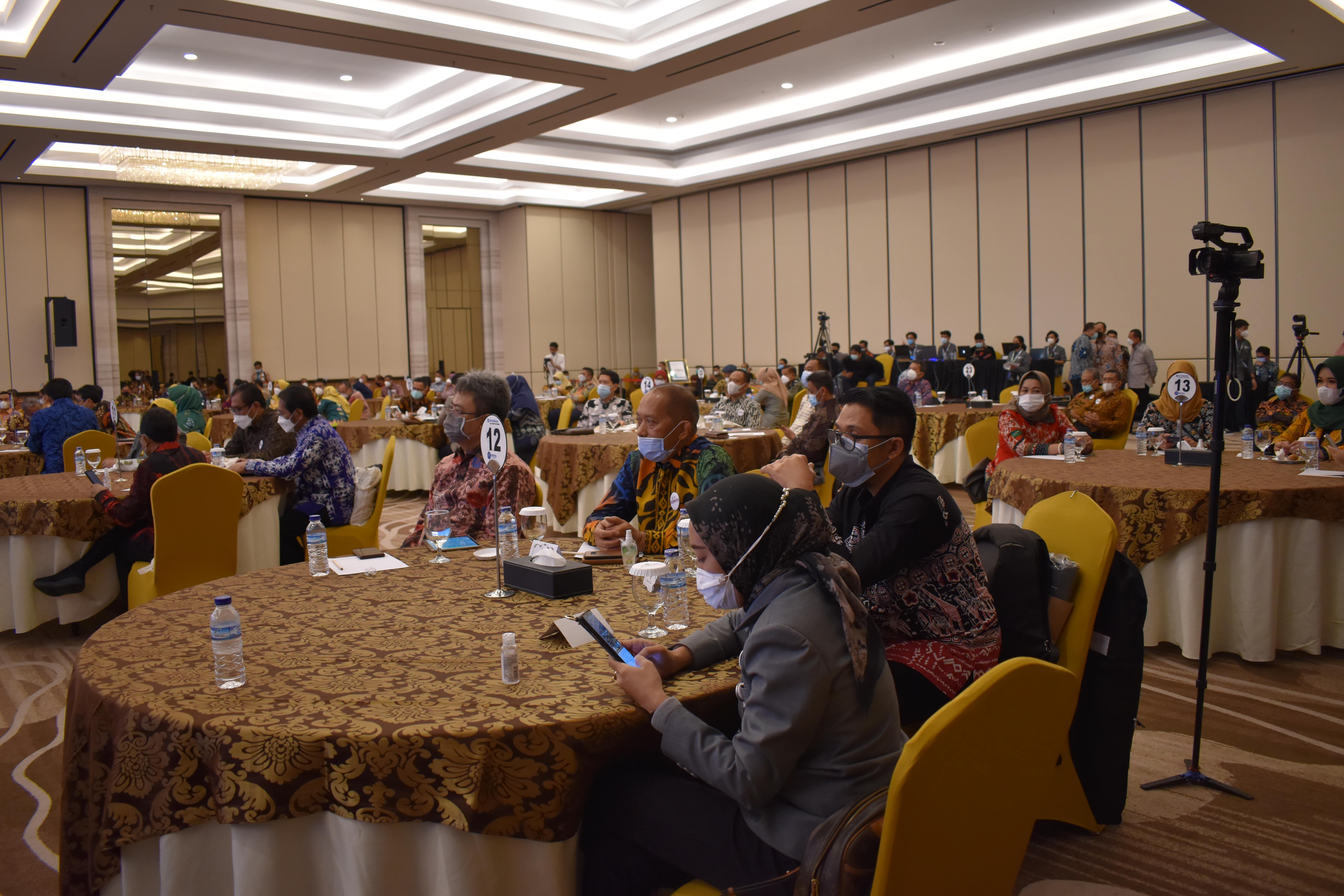 Kepala BAPENDA mengikuti acara ADPMET