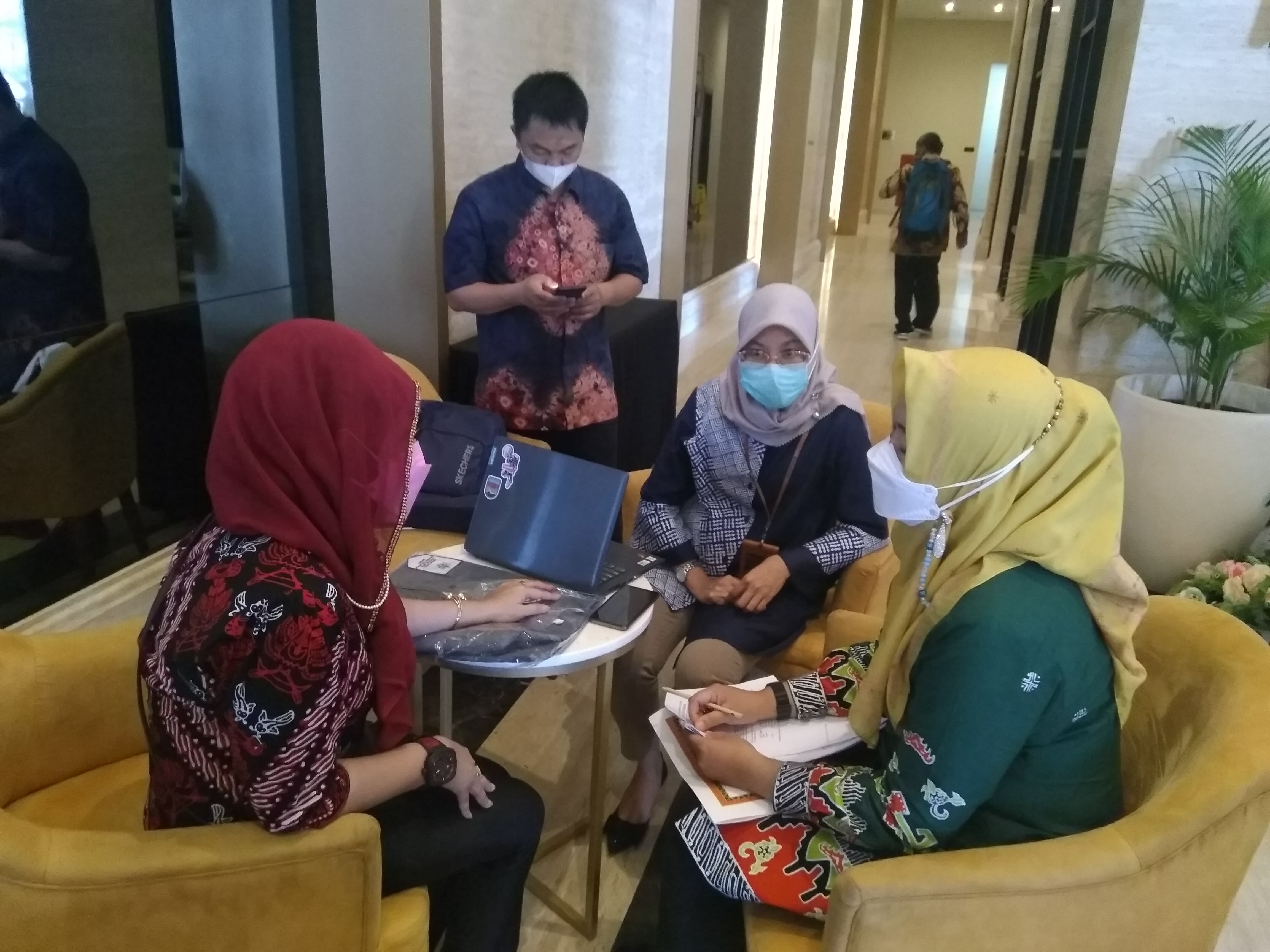 BAPENDA memberikan pengarahan ke peserta